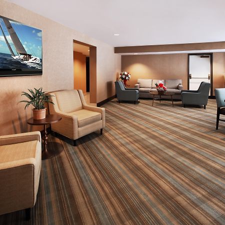Holiday Inn Express Port Hueneme By Ihg Extérieur photo